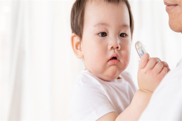 以2025年高龄至福建省妇幼进行三代试管婴儿的成功几率及首次尝试的成功性分析